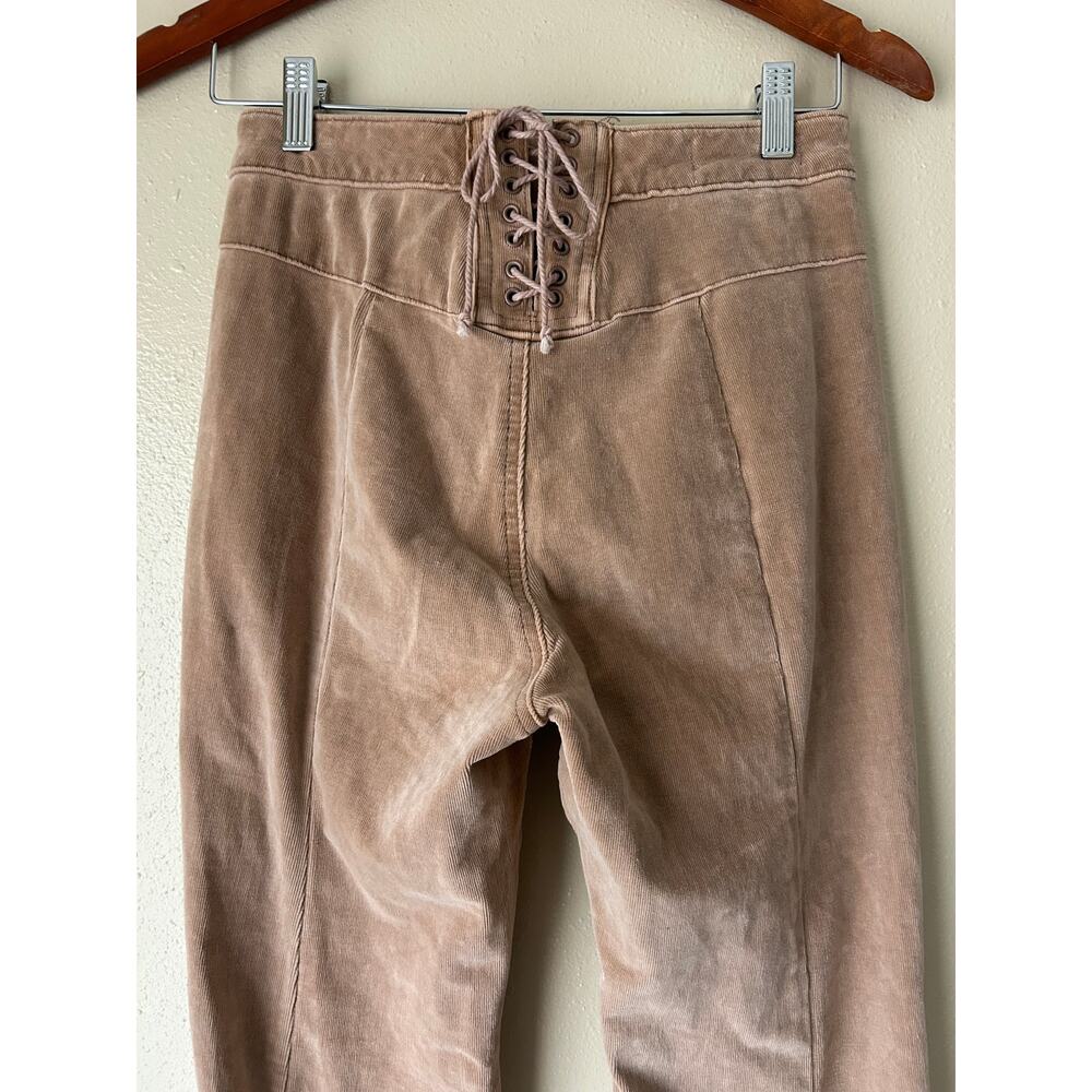 🥶 We The Free Tan CRVY Cord Lace Up Flare Jeans Size 26 - Picture 7 of 13